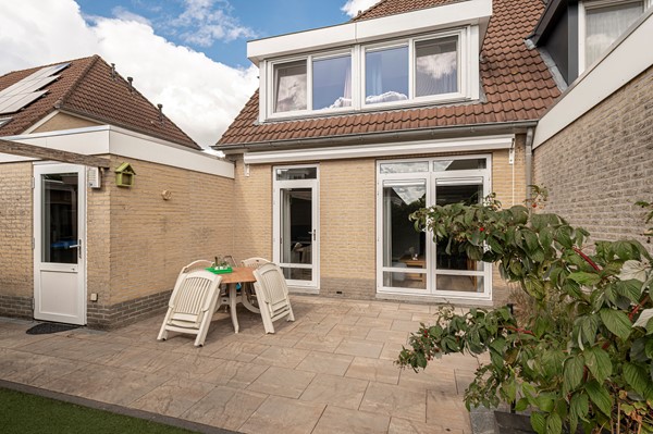 Medium property photo - Vlinderslag 54, 4286 GK Almkerk